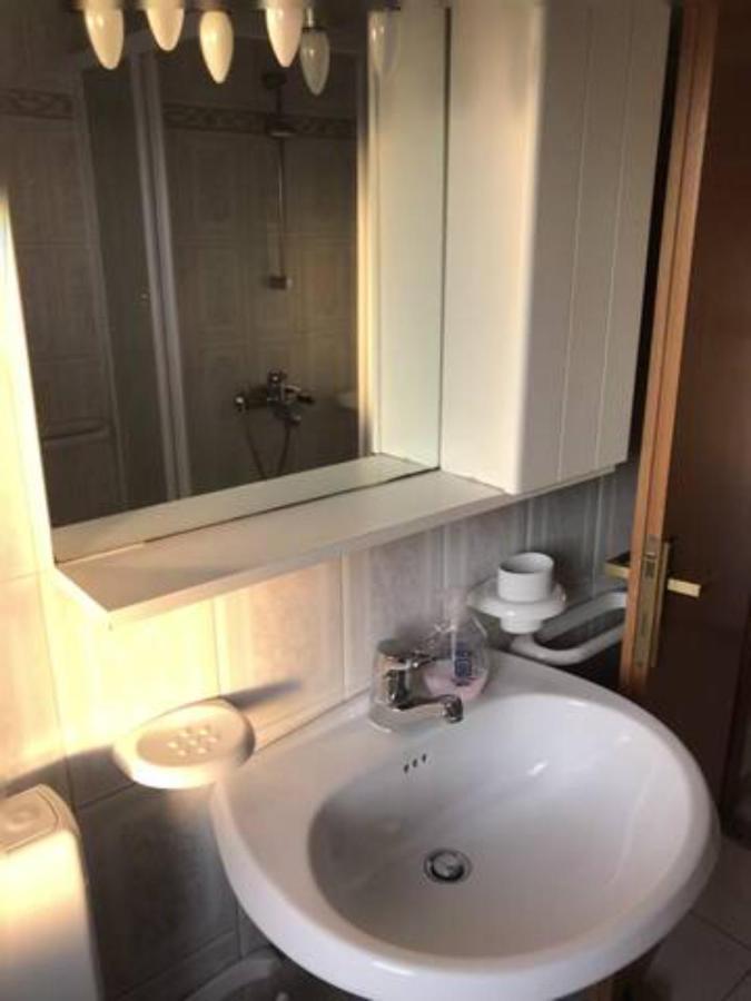 App Anita Apartment Premantura Luaran gambar